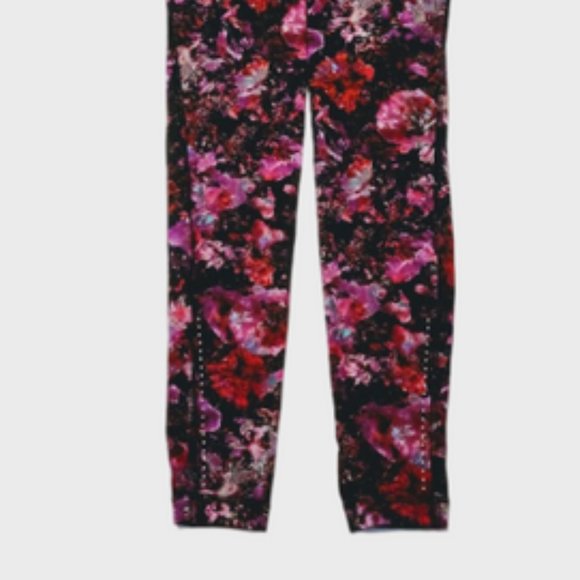 Size 4 - Lululemon Swift Speed High-Rise Tight 28" - Picture 3 of 3